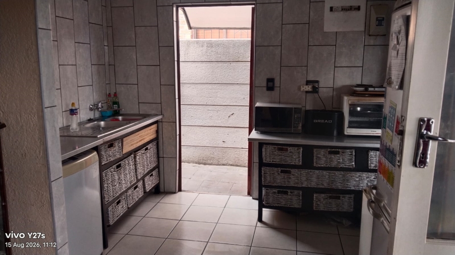2 Bedroom Property for Sale in Bernadino Heights Western Cape